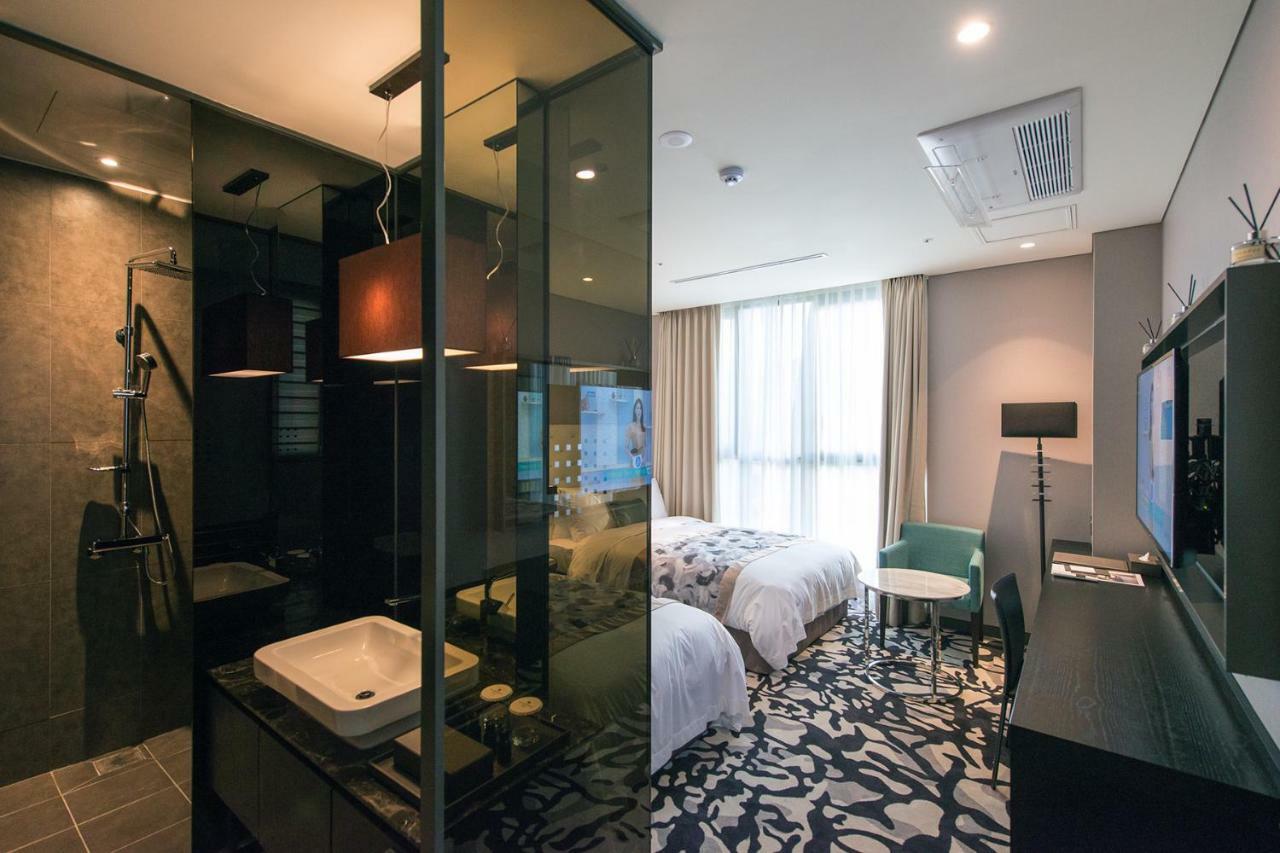 Best Louis Hamilton Hotel Changwon Extérieur photo